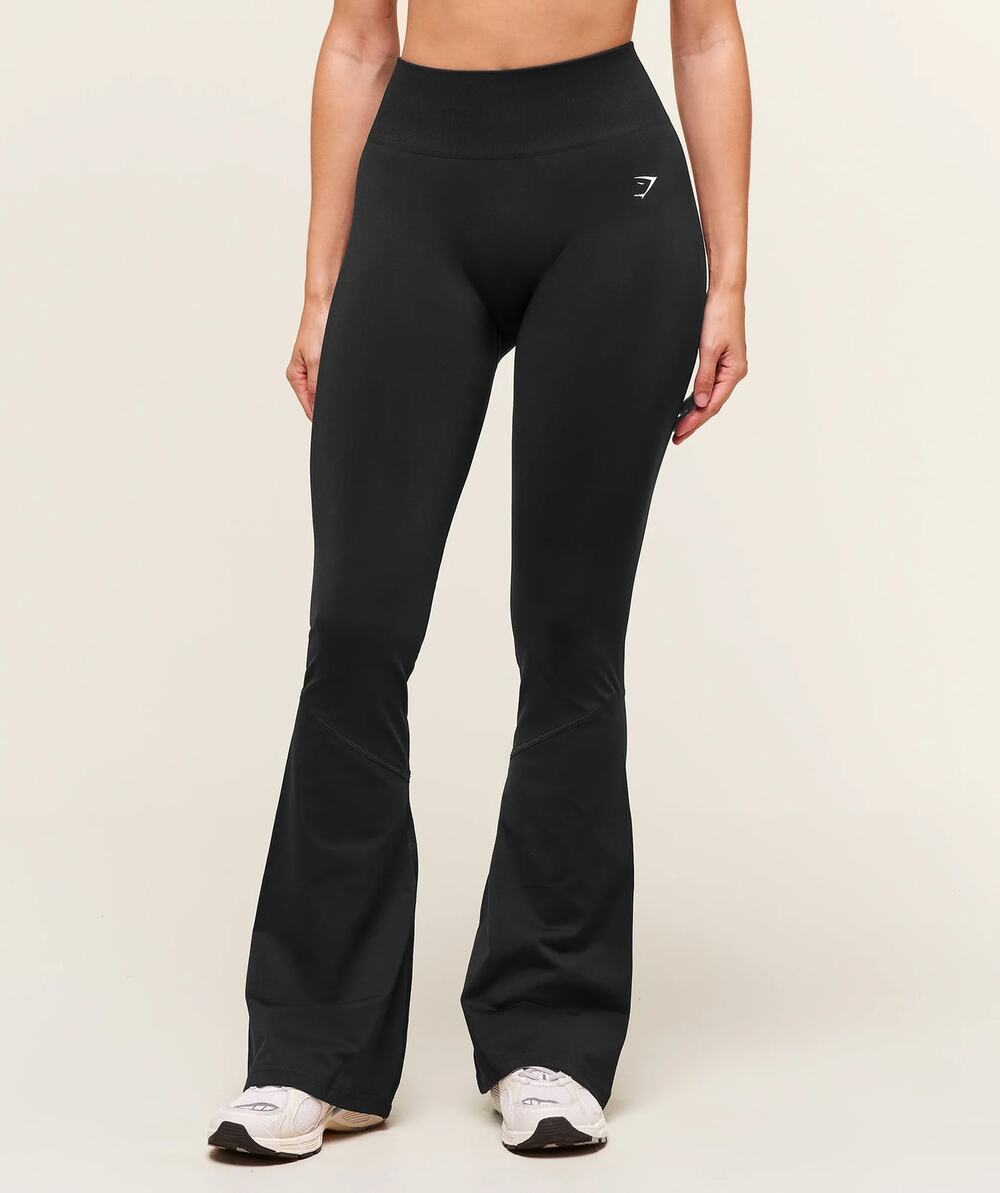 NEW Gymshark Everyday Seamless Flared Leggings Black High Rise Yoga Size L
